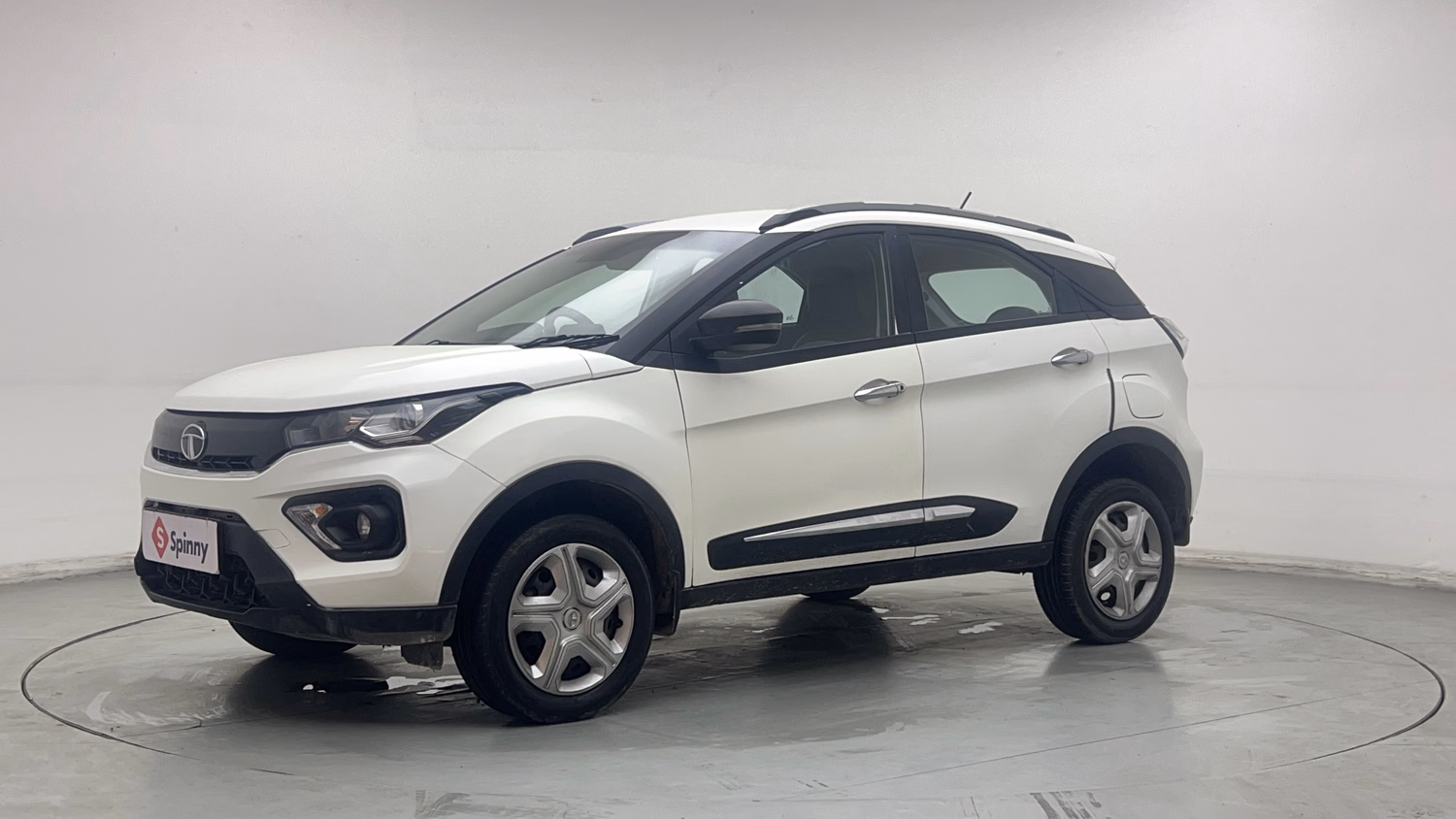 SUV cab for family and group travel
